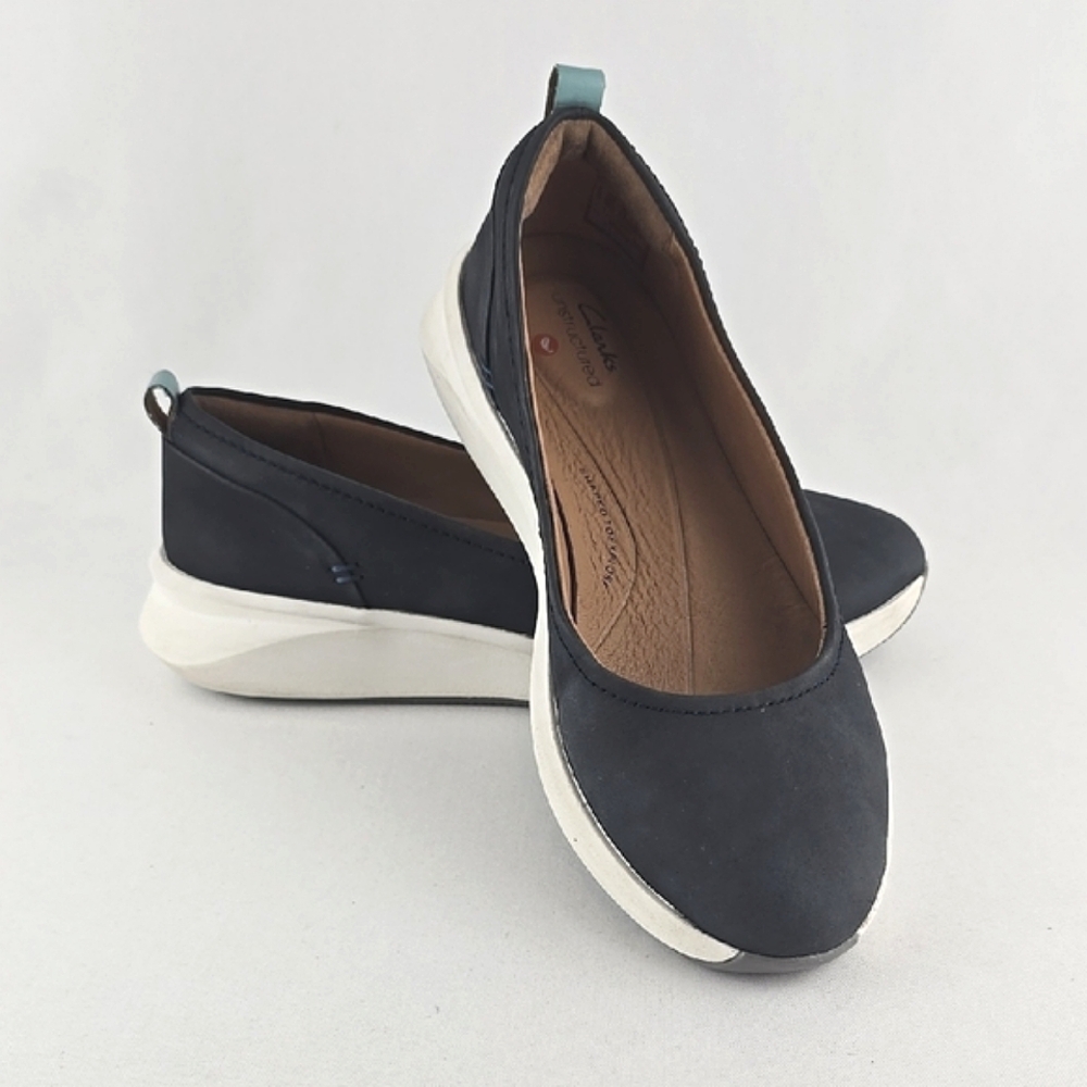Clarks Unstructured Un Rio Vibe Women's Grey Suede Leather Flat Slip On Sz 5.5M